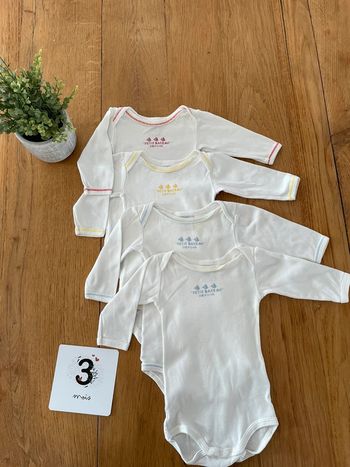 Lot de 4 bodies petit bateau 3mois manches longues