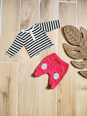 🐶Tissaia/Kiabi - Ensemble Pantalon molletonné rouge panda et T-shirt marinière - Taille 1 mois