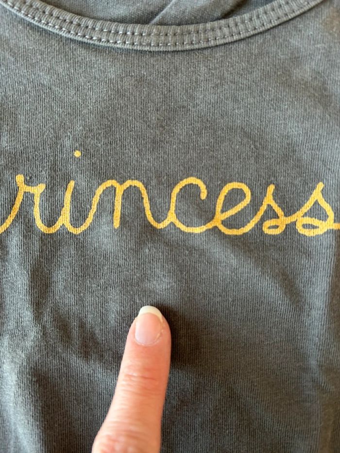 Lots teeshirts 4 ans - photo numéro 7