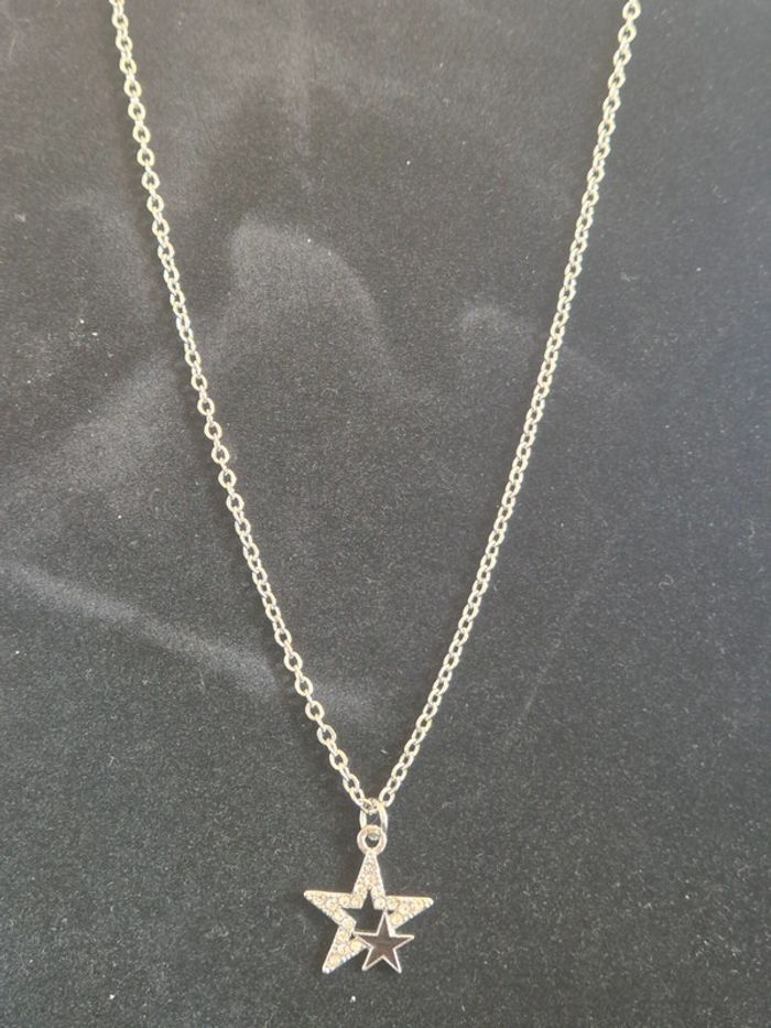 Collier en acier scintillant - photo numéro 2
