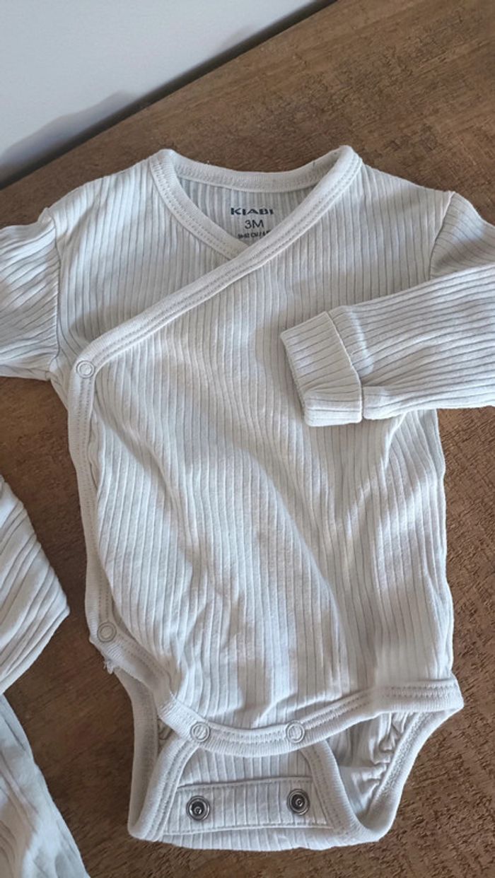 Lot 3 bodys beige/crème évolutif - photo numéro 5