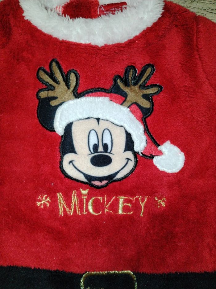 Joli pull garçon Disney Mickey 9 mois - photo numéro 2