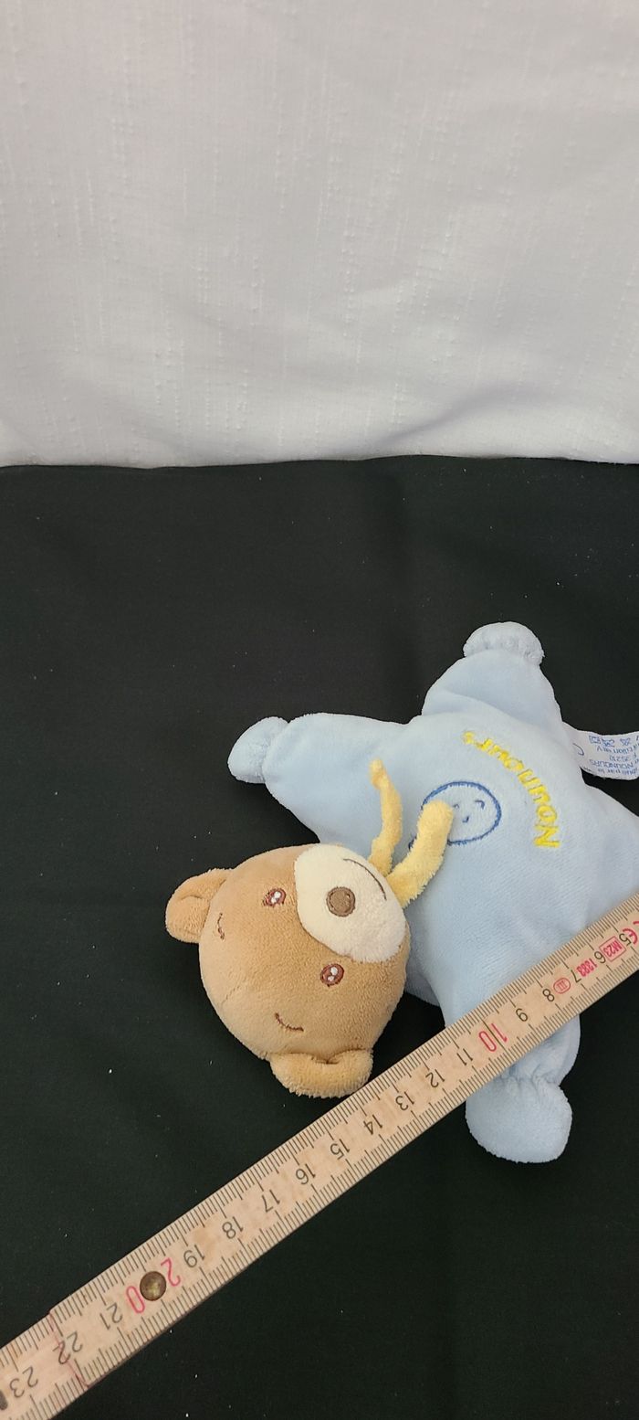 Doudou semi plat ours bleu coeur jaune NOUNOURS - photo numéro 2