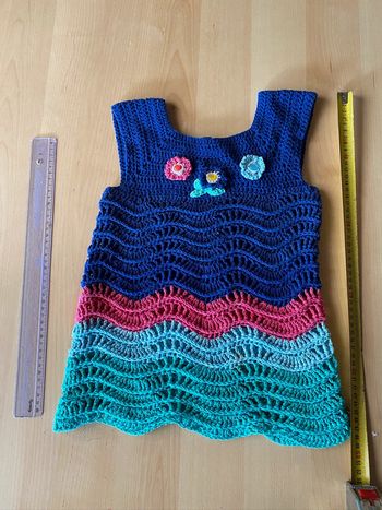 Robe crochet fait main maison fille 5 6 ans
