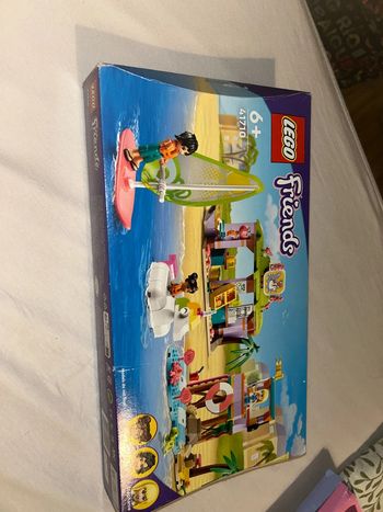 Lego Friends animation et surf à la plage