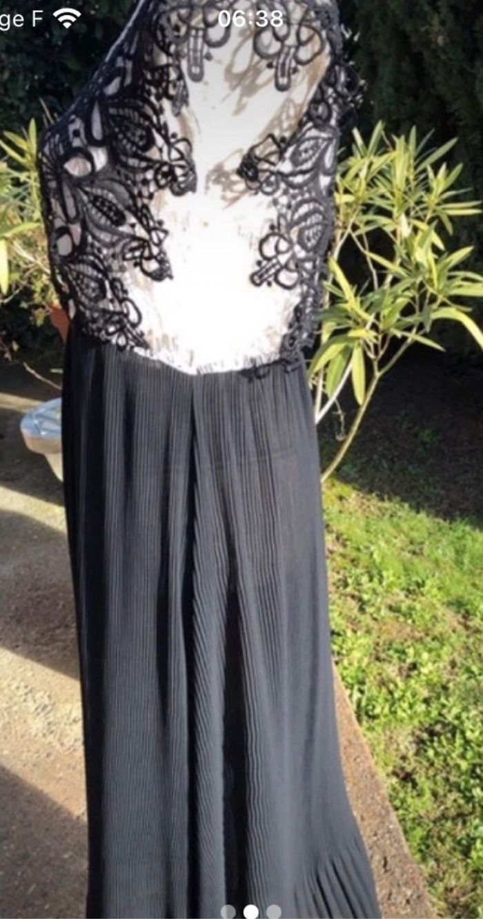 Robe longue noire écrue - photo numéro 3