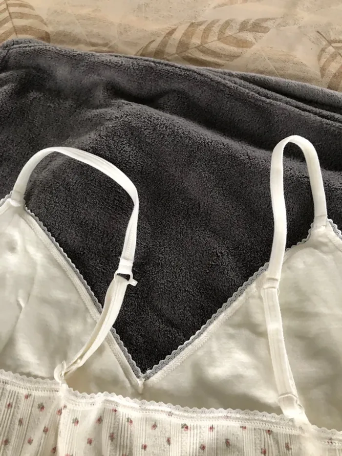 Lot brassière XL primark/sloggi - photo numéro 4