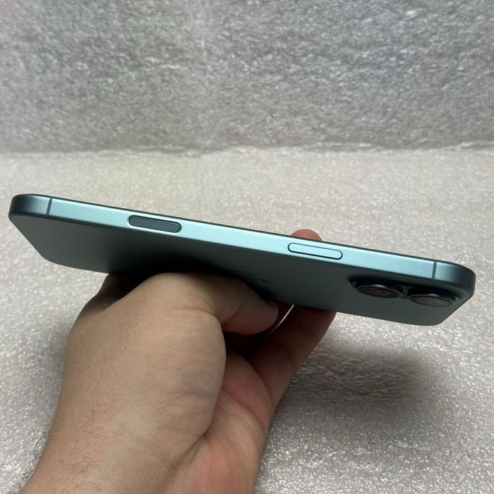 iPhone-16-plus - photo numéro 3