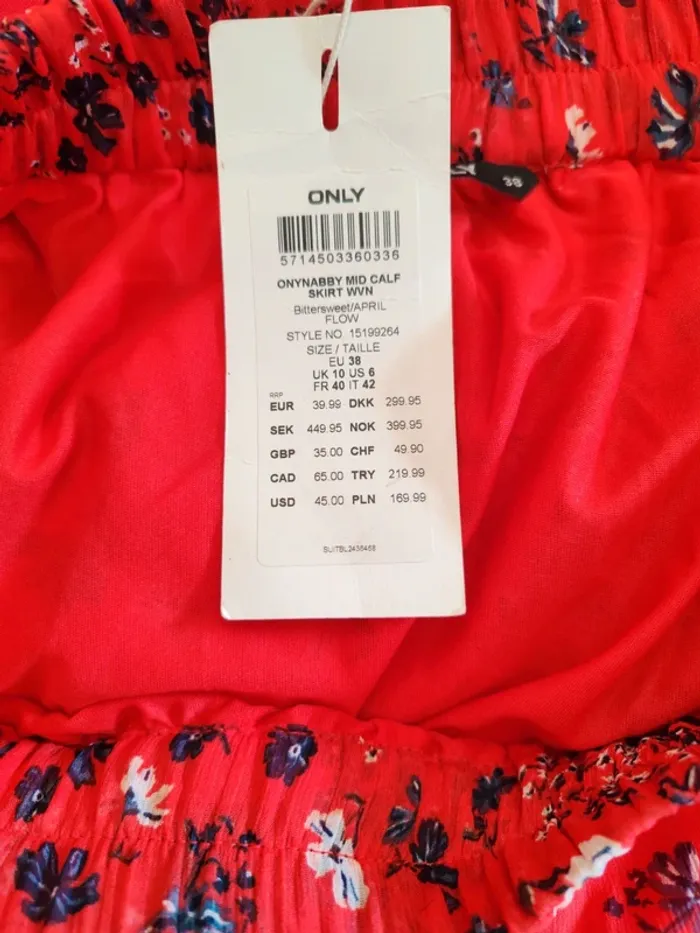 Jupe only rouge à fleur taille 38/40 - photo numéro 4