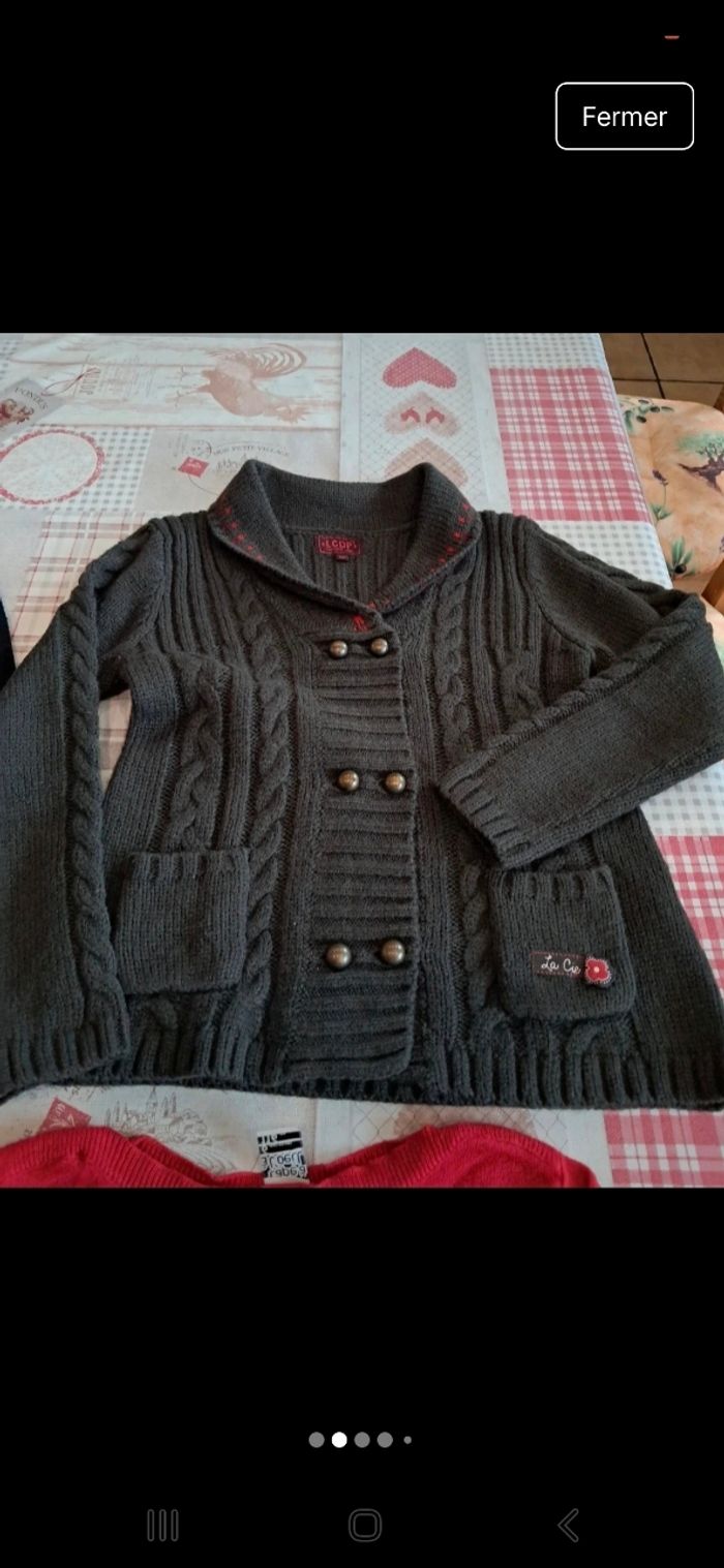 Lot de gilets et pulls fins 6ans neufs - photo numéro 2
