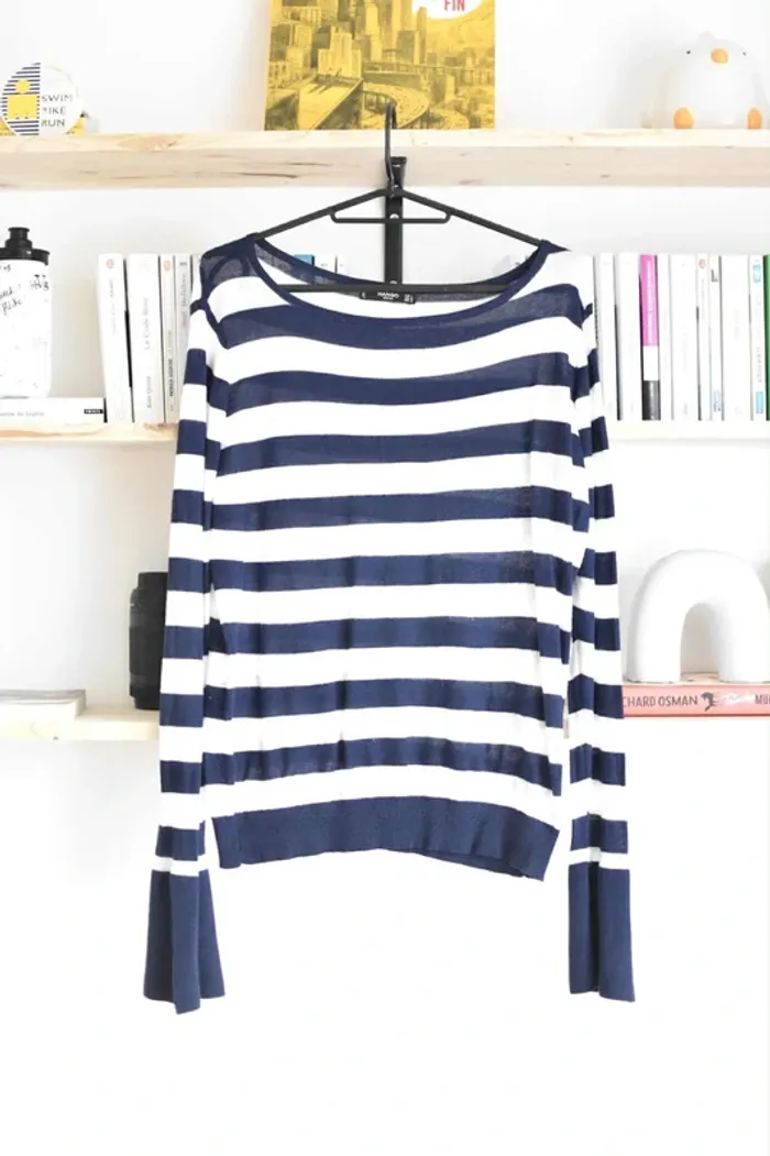 Pull Fin Mango en taille 40 - Bon état