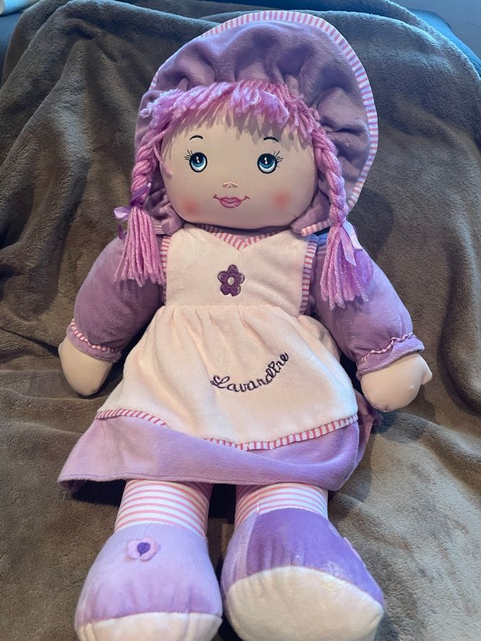 Peluche poupée - photo numéro 2