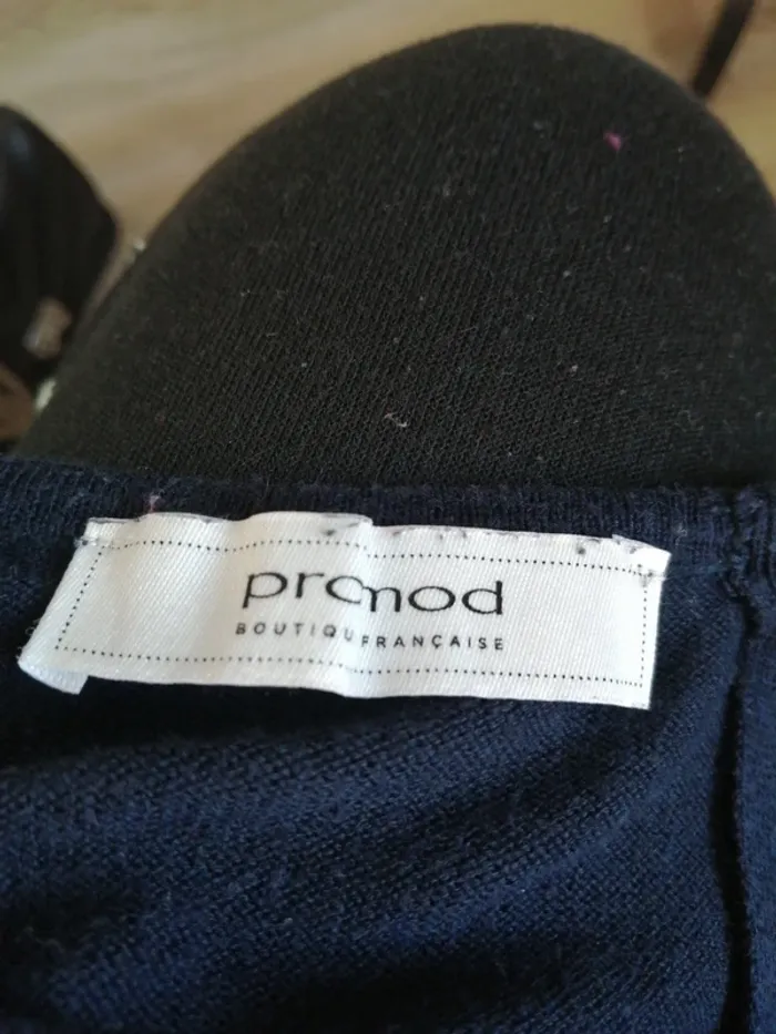 Pull fin bleu marine avec message brodé blanc noir et paillettes / promod / (M-L) - photo numéro 9