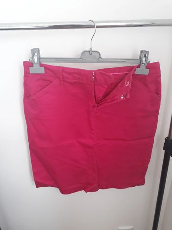 Jupe rose taille 42