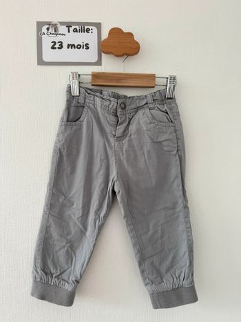 Pantalon gris - taille 23 mois 🌼