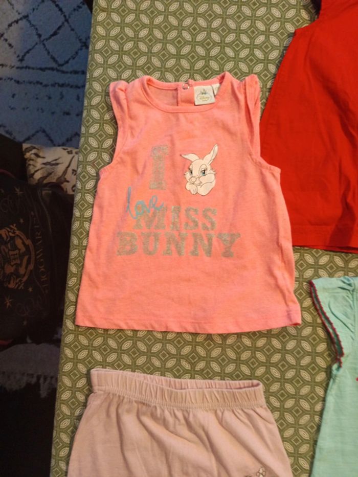 Lot vêtements fille Disney taille 12m - photo numéro 2