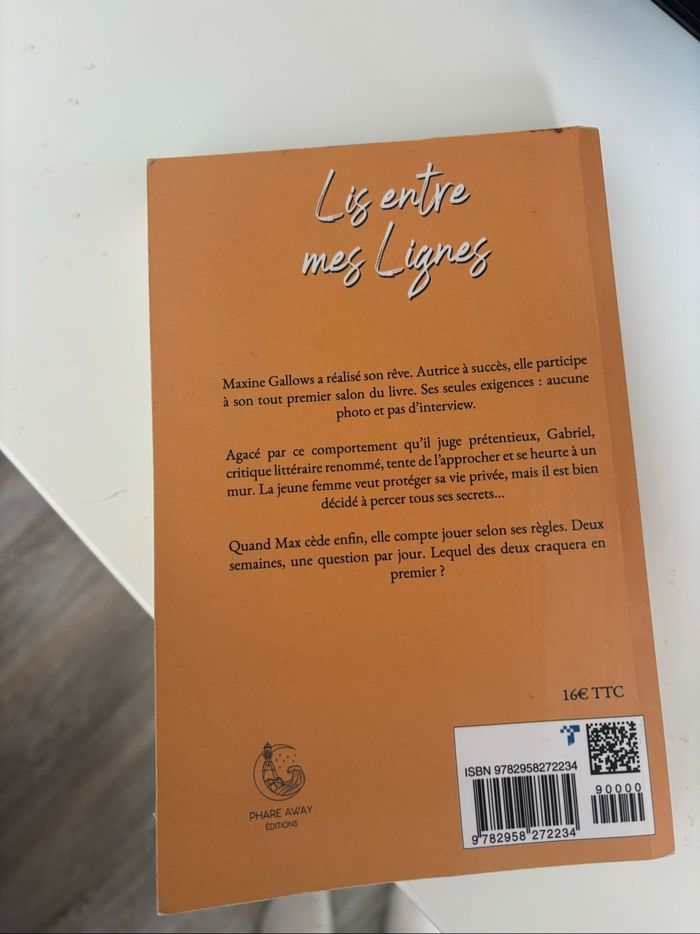 Lis entre mes lignes - photo numéro 2