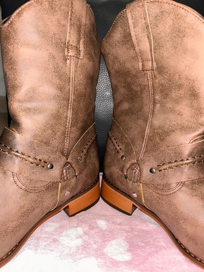 Bottes en cuir taille 37 - photo numéro 9