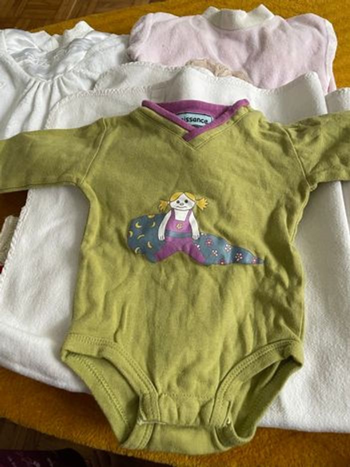 Lot 10 articles et vêtements naissance / 1 mois bébé fille - photo numéro 6