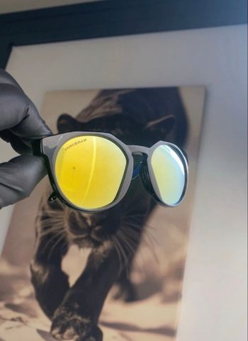 Lunette de soleil Oakley