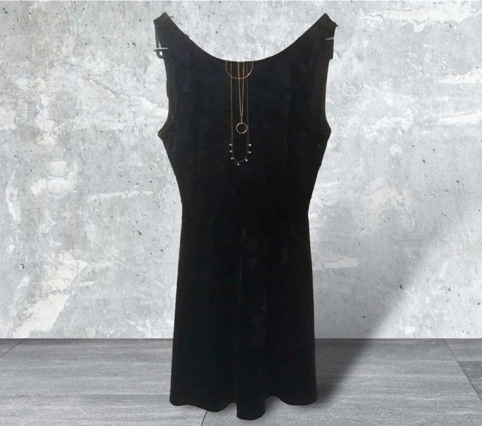 Robe de soirée sans manches dos V 34/36