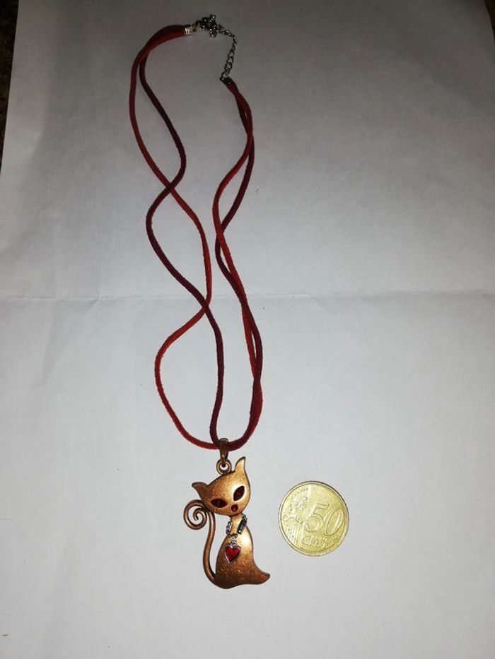 Sublime collier vintage kawaii chat
