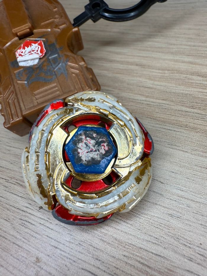 Toupie métal fusion L drago Lightning beyblade - photo numéro 2