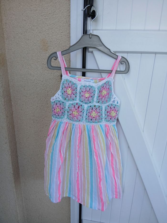 Robe filles primark7/8 ans (128cms)