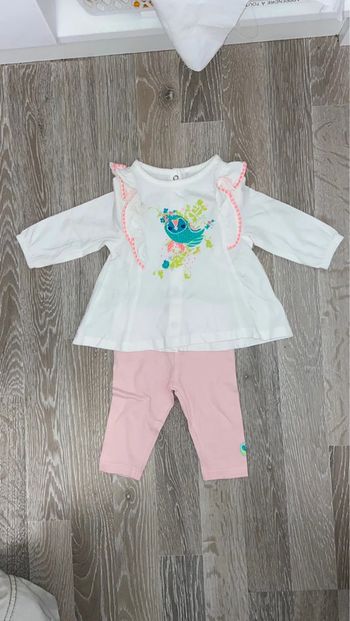ensemble legging et t-shirt