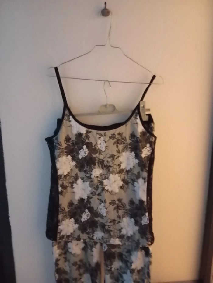 Pyjama femme taille M fleuri - photo numéro 2