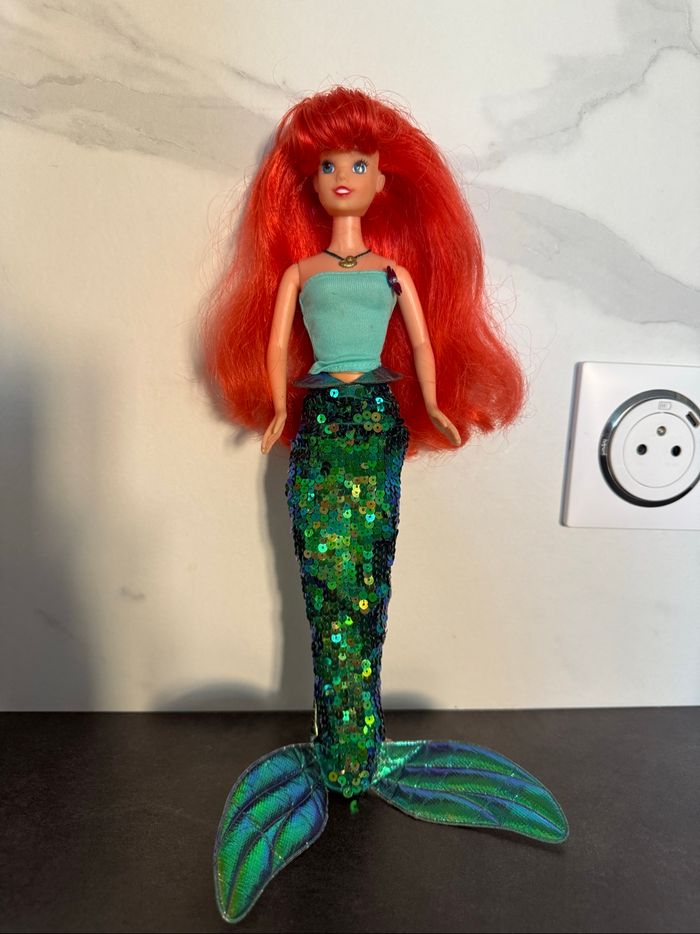 poupée ariel la petite Sirène