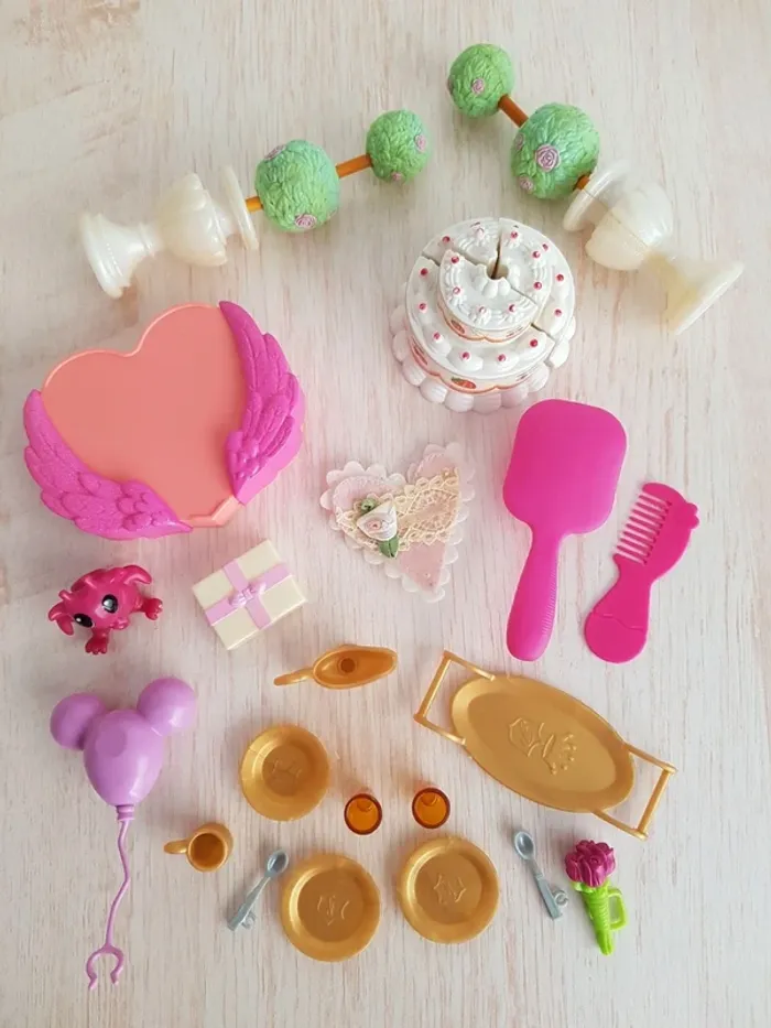 Table d'anniversaire de princesses Barbie - photo numéro 7
