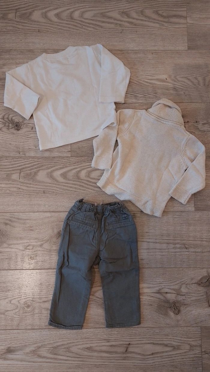 Ensemble 12 mois - photo numéro 2