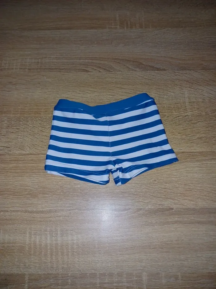 Short de bain - photo numéro 2