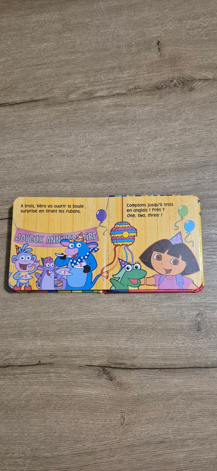 Livre Dora : Un anniversaire surprise - photo numéro 9