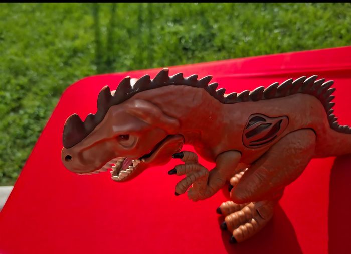 Dinosaures avec bruitage et se deplace - photo numéro 4