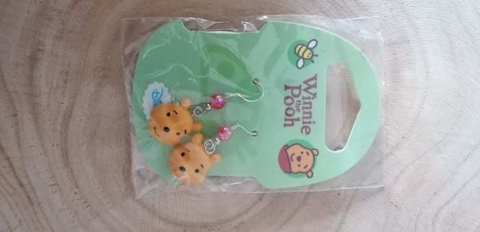 Boucles d'oreilles rose Winnie l'ourson