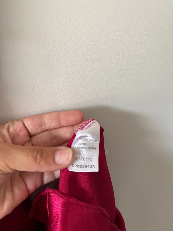 👗 Little Mistress - TL- Robe - bordeaux portefeuille à volants - Rose fuchsia- neuf sans étiquette - photo numéro 9