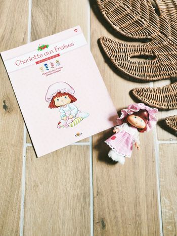 🍓Poupée Charlotte aux fraises n°46 Charlotte aux fraises Sweet sleeper avec son livret fascicule