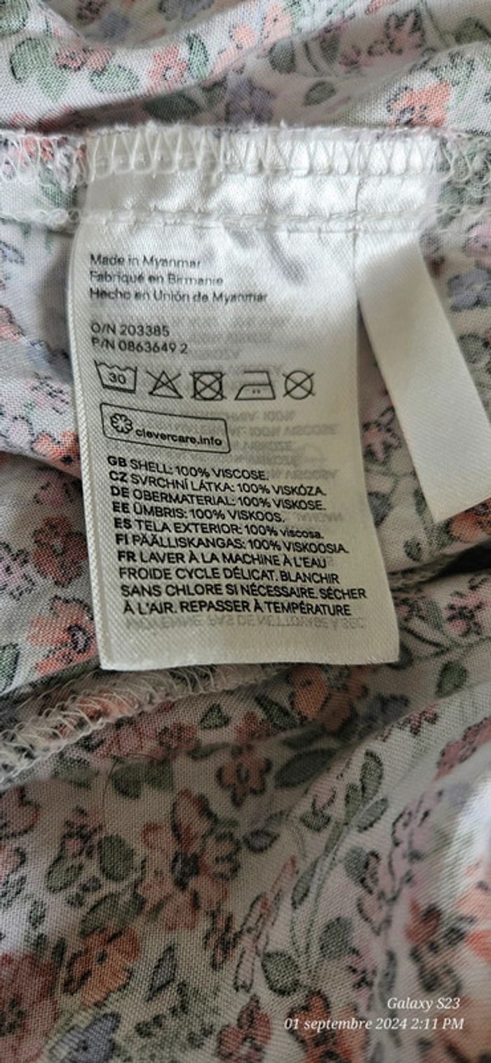 Combishort fleurie fines bretelles 9/10A - photo numéro 5