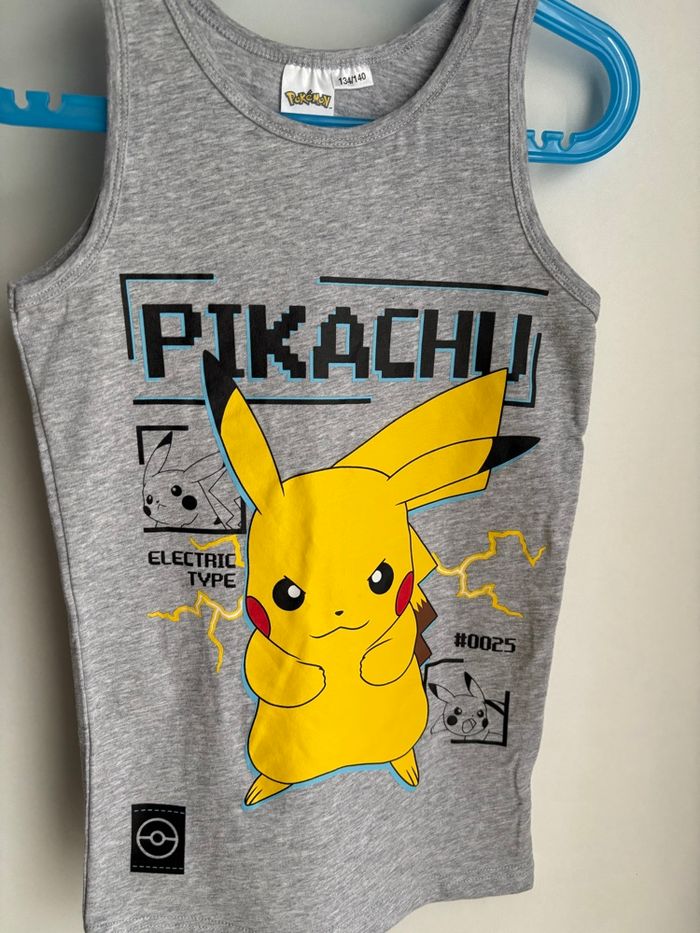 Débardeur pikachu gris garçon neuf taille 8/9ans - photo numéro 2