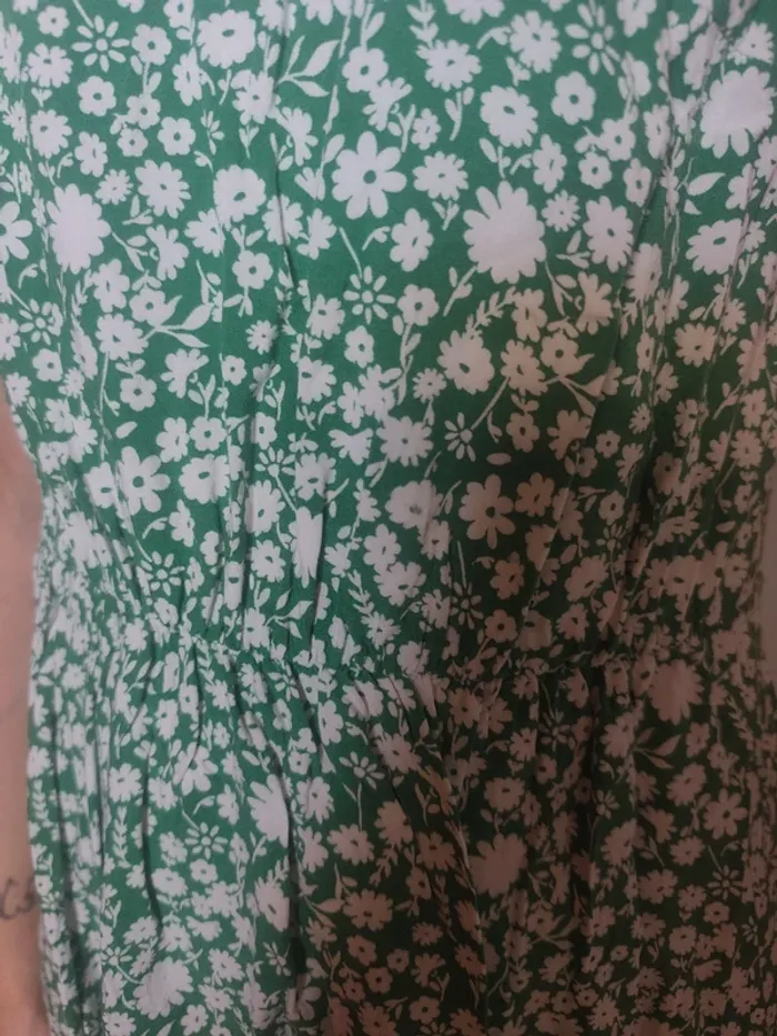 Robe fleurie kiabi - photo numéro 2