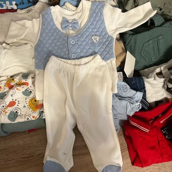 Lot de 24 ensembles bébé garçon