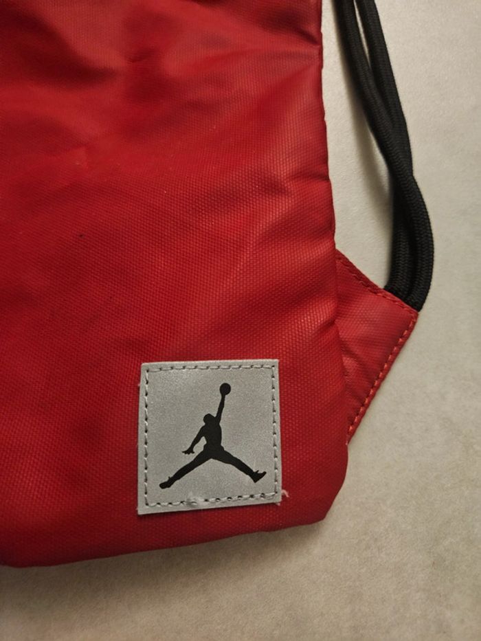 Sac de sport Jordan - couleur Gym Red - cordon pratique - photo numéro 6