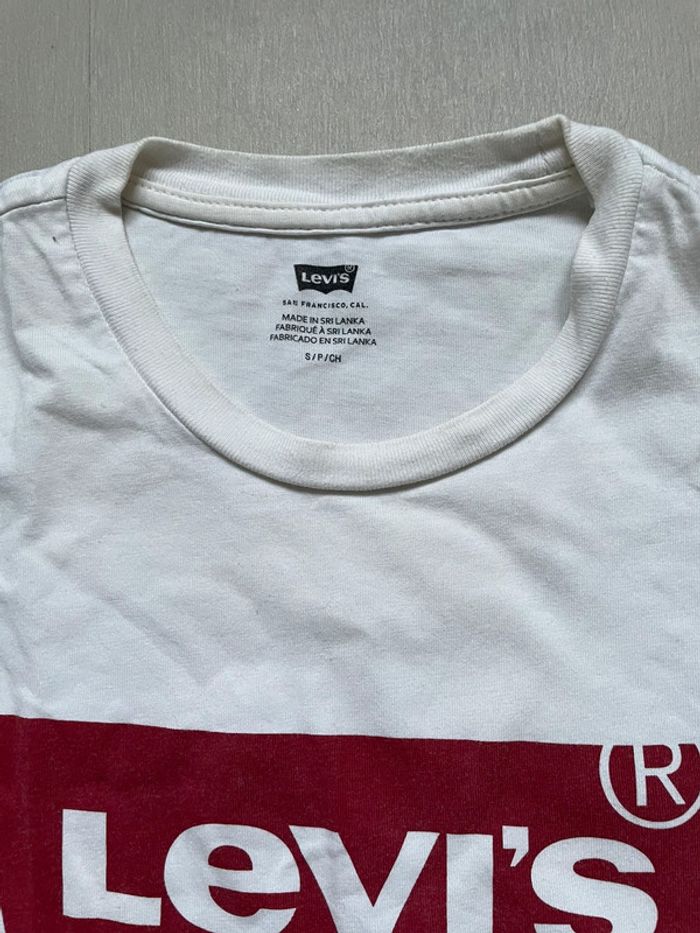 Tee-shirt Levis blanc et rouge - photo numéro 3
