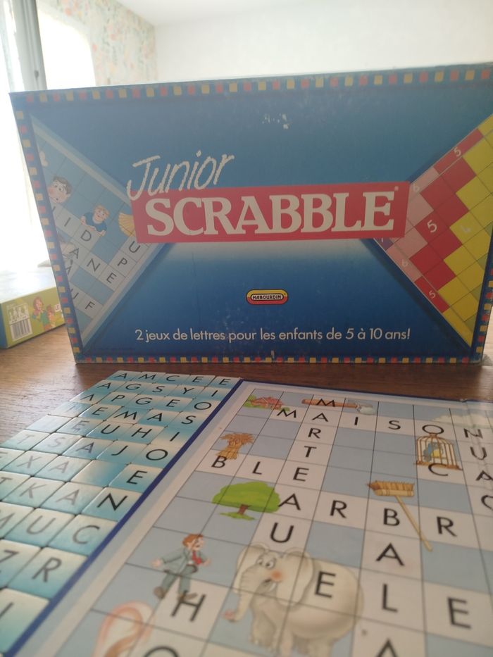 Scrable junior