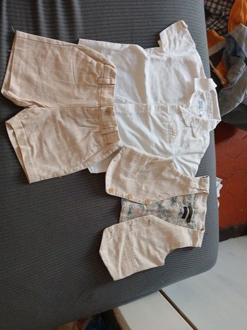 Ensemble trois pièces de cérémonie
