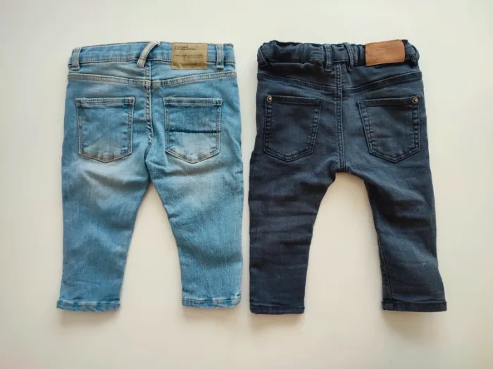 Lot 2 jeans 6-9 mois 74cm - photo numéro 2