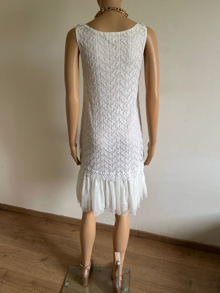 Robe blanche en dentelle Molly Bracken taille unique jamais portée - photo numéro 6