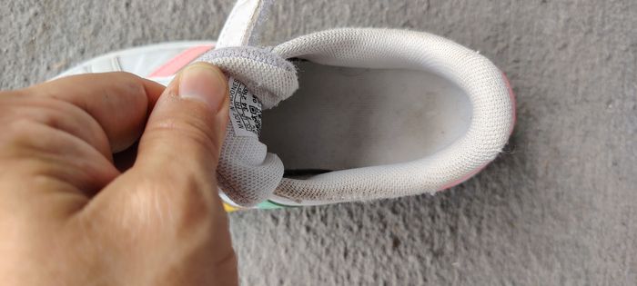 Baskets Adidas - photo numéro 4